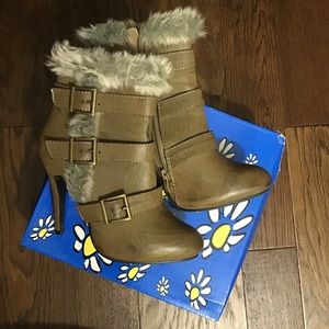 De Blossom Booties Anckle Heels